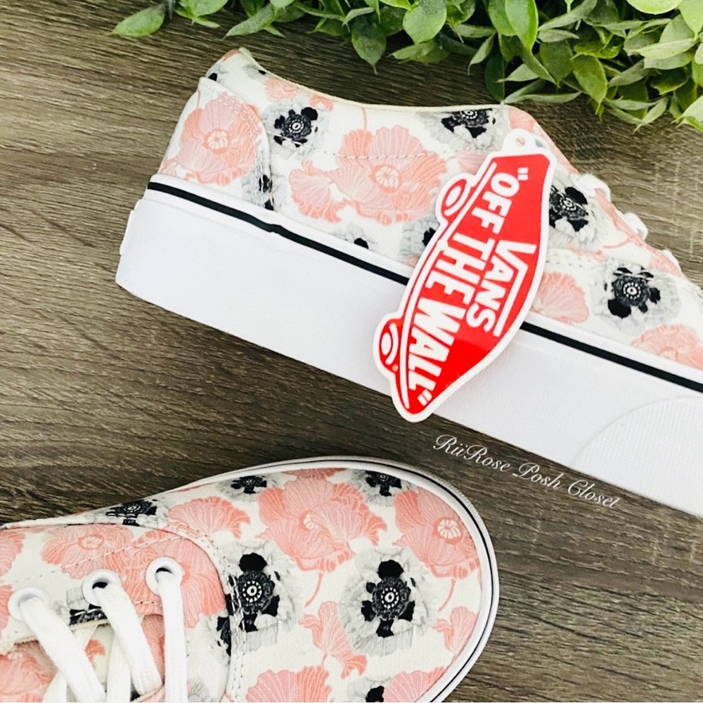 NEW Vans Shoes